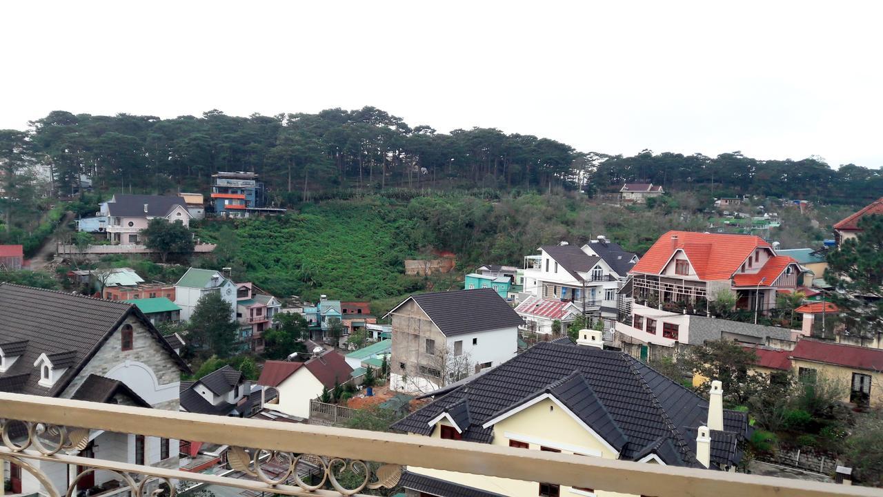 Nang Vang Hotel Da Lat Buitenkant foto