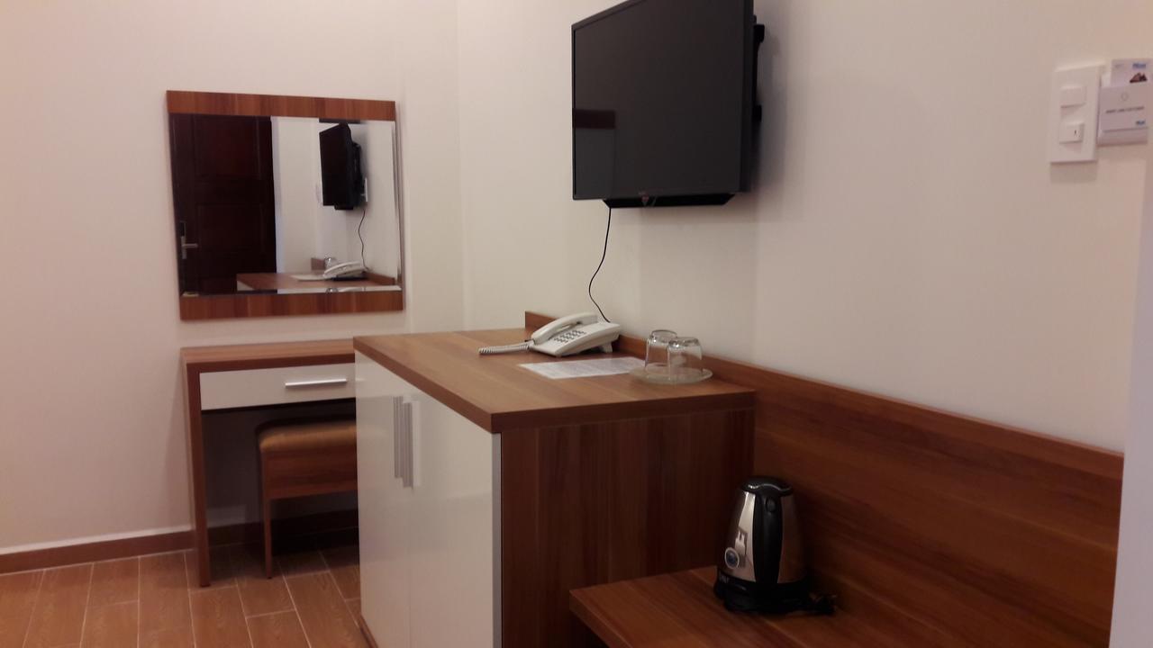 Nang Vang Hotel Da Lat Buitenkant foto